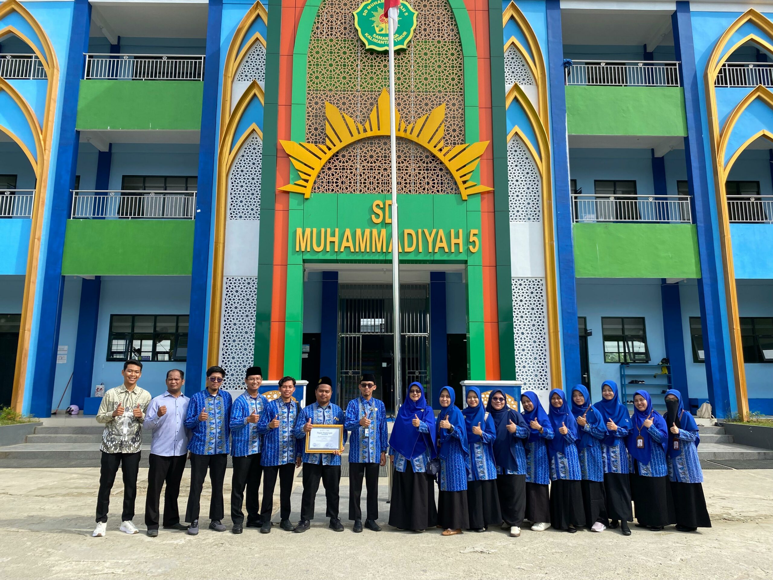 Hari Guru Nasional 2025 Samarinda: Guru Hebat, Generasi Emas, dan Harapan Baru Pendidikan Indonesia