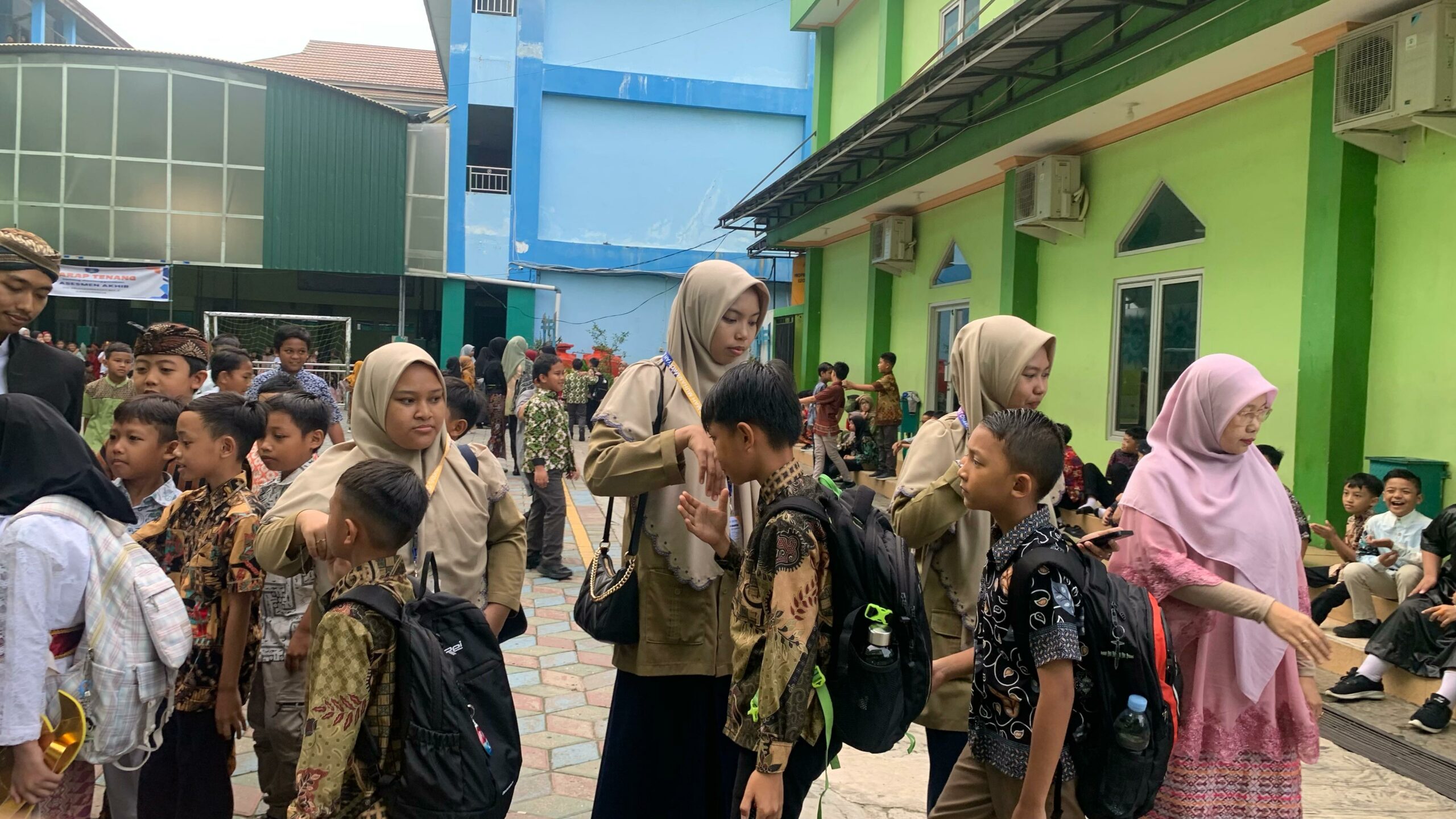 SMAIM Mengajar, Wujud Nyata Implementasi Pendidikan.