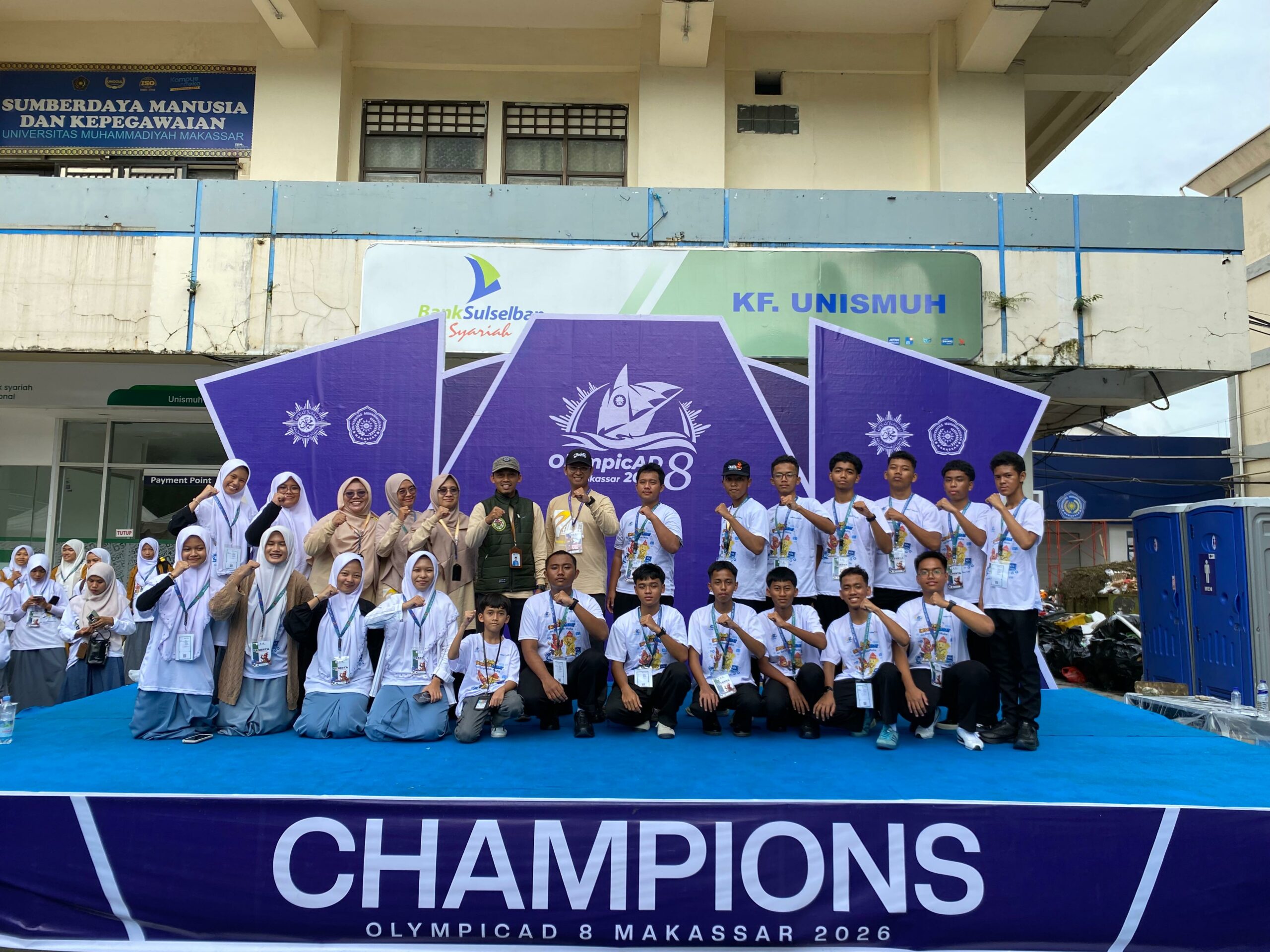 Dari Makassar Menuju Samarinda: Santri SMA Istiqamah Tempa Mental Lewat Pelayaran Laut