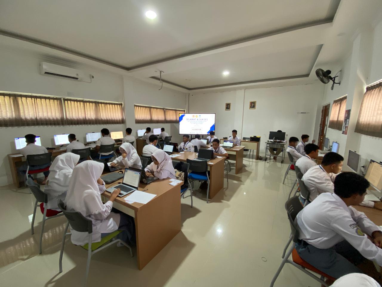 SMA Istiqamah Muhammadiyah Samarinda Gelar Gladi Bersih Tes Kemampuan Akademik (TKA)