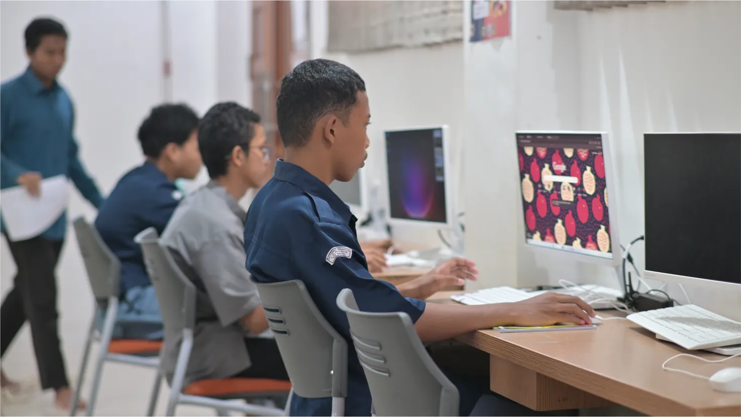 Lab Komputer & CBT Center