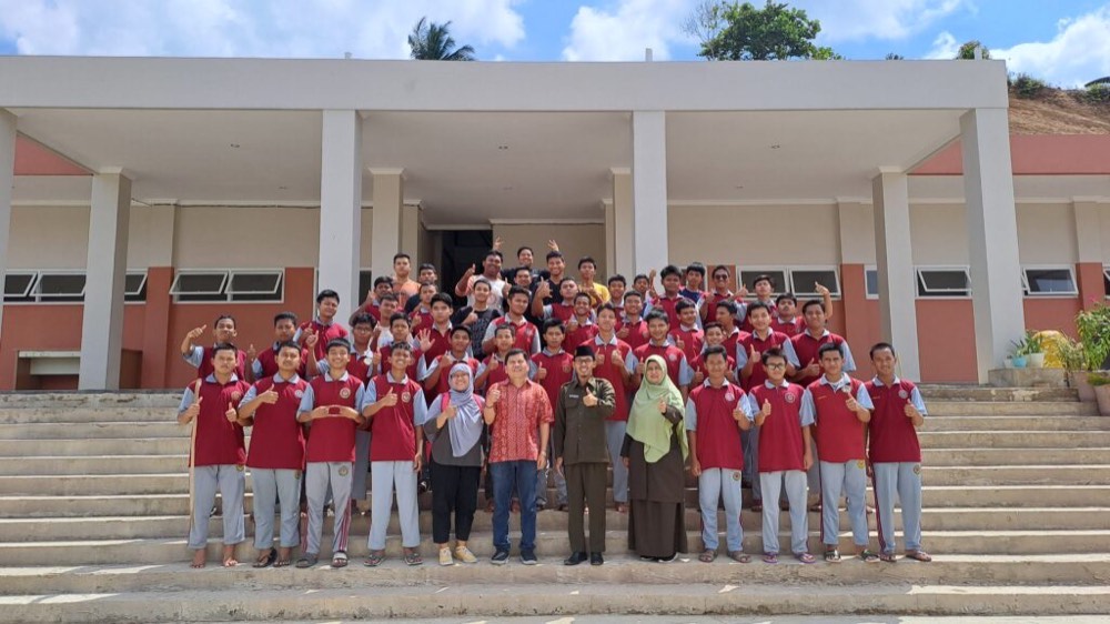 Peneliti Badan Riset dan Inovasi Nasional Berkunjung ke SMA Istiqamah Boarding School